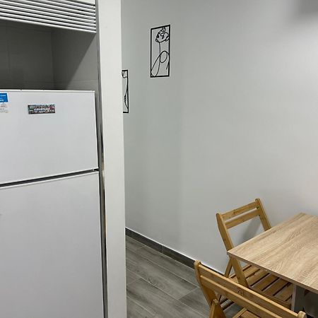 A Unos Pasos A Paseo Del Prado Apartment Мадрид Екстериор снимка