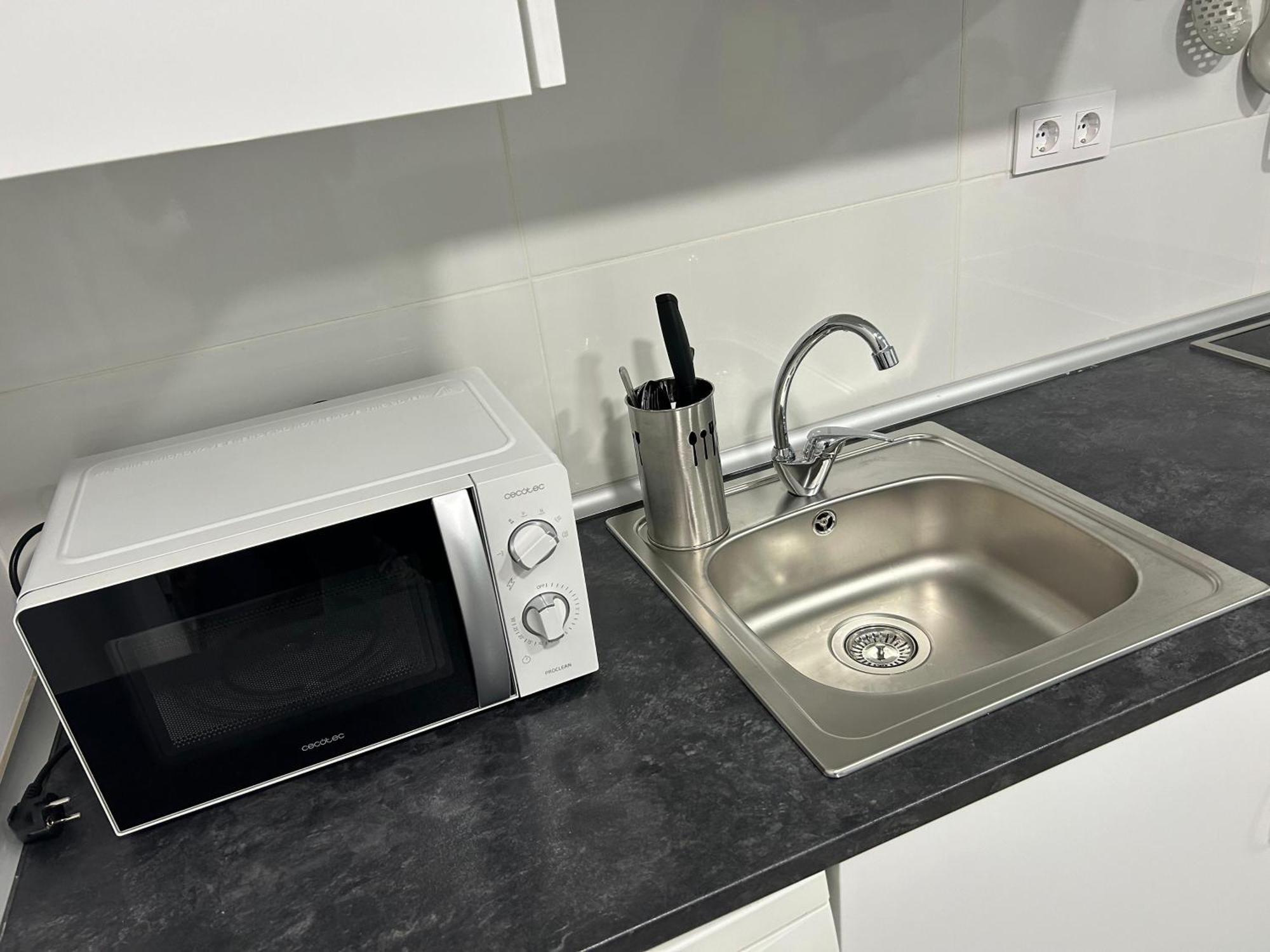 A Unos Pasos A Paseo Del Prado Apartment Мадрид Екстериор снимка