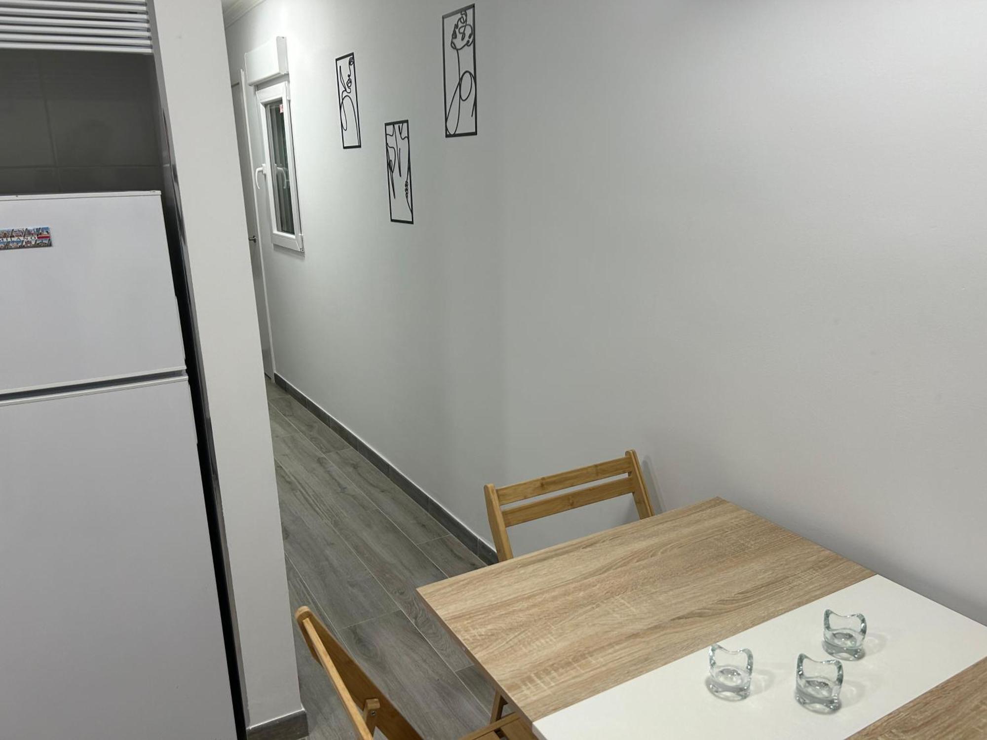 A Unos Pasos A Paseo Del Prado Apartment Мадрид Екстериор снимка