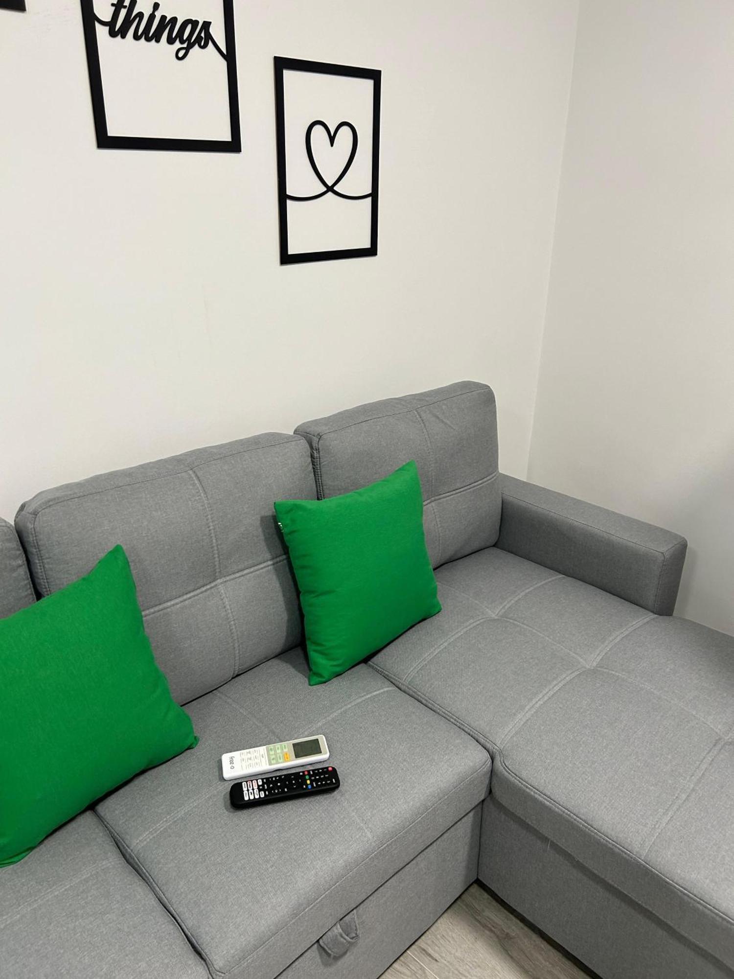 A Unos Pasos A Paseo Del Prado Apartment Мадрид Екстериор снимка