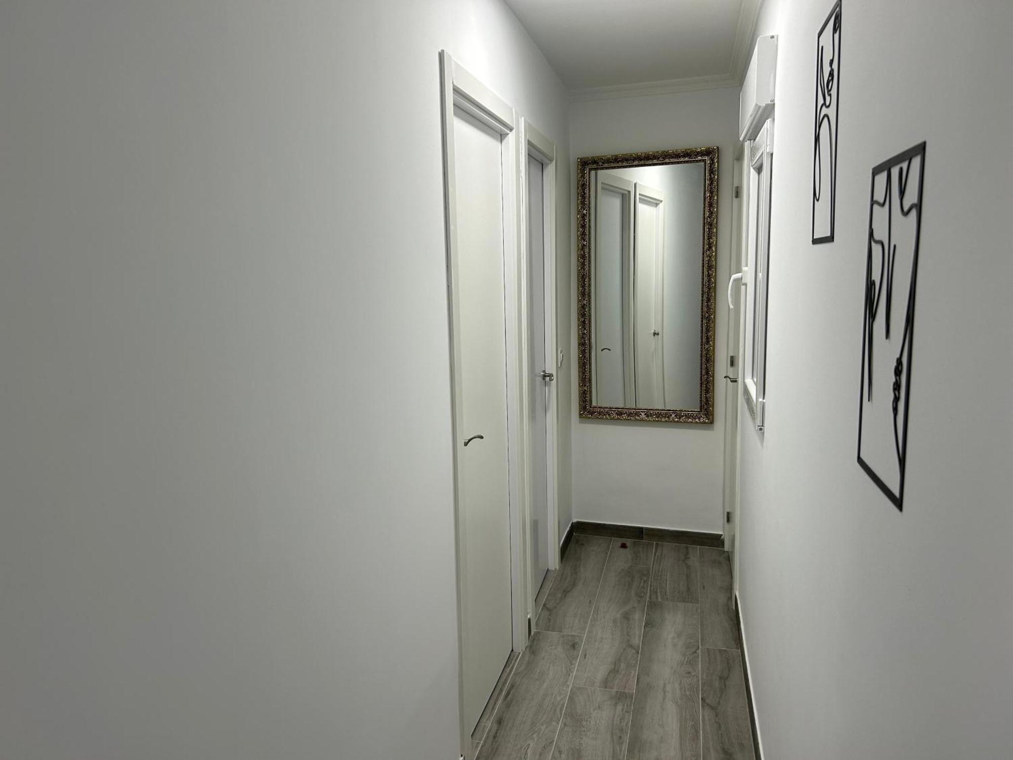 A Unos Pasos A Paseo Del Prado Apartment Мадрид Екстериор снимка