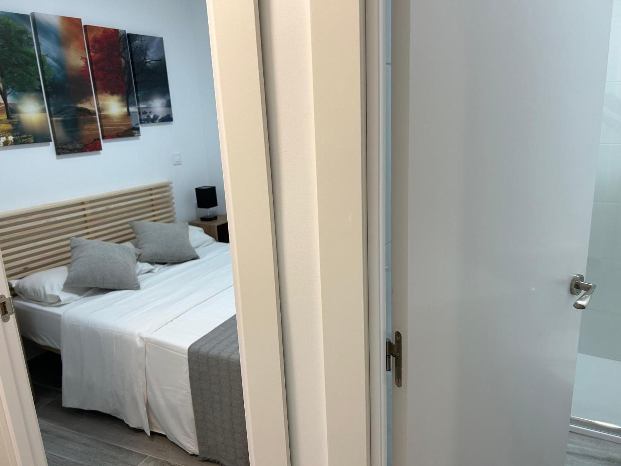 A Unos Pasos A Paseo Del Prado Apartment Мадрид Екстериор снимка